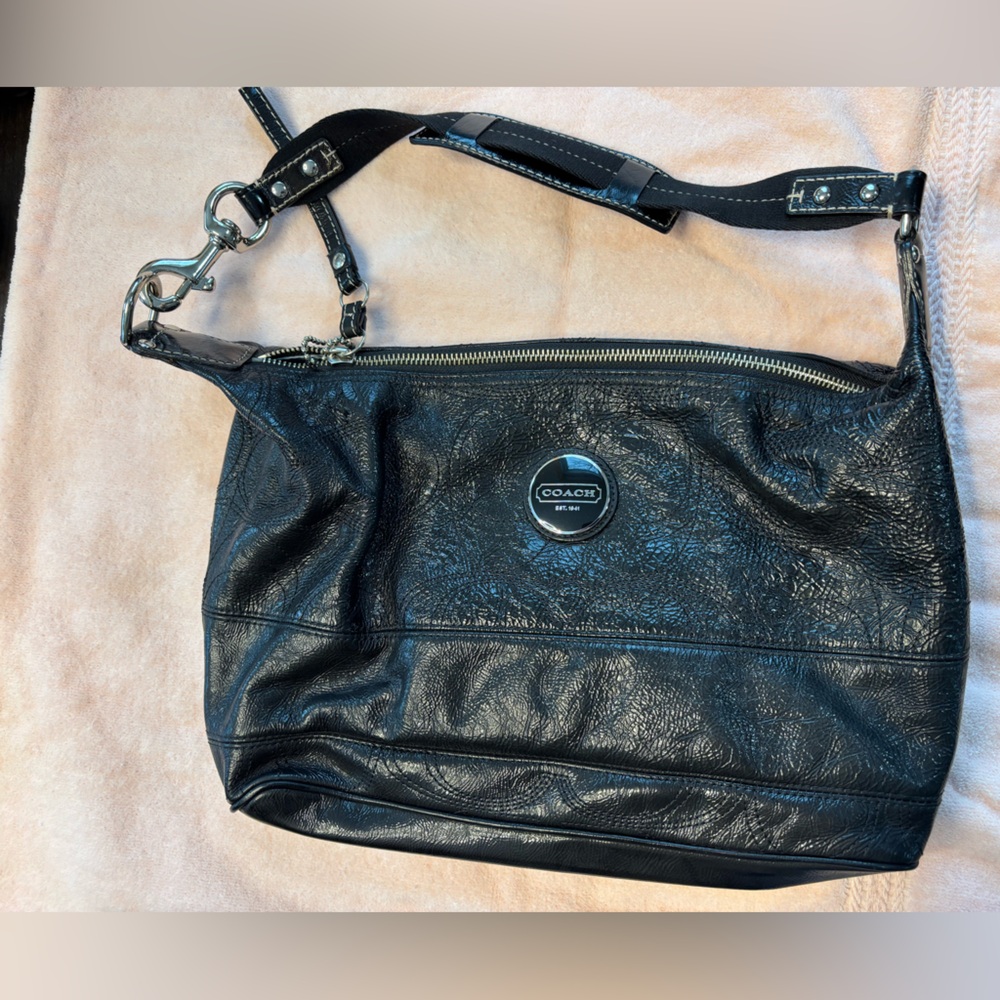 Coach Black Leather Shoulder Bag EUC